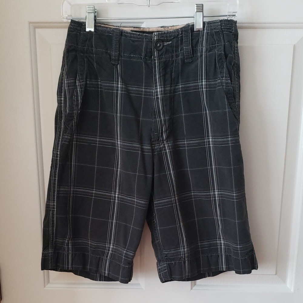 American Eagle Outfitters Black & White Bermuda Shorts Size: 26W